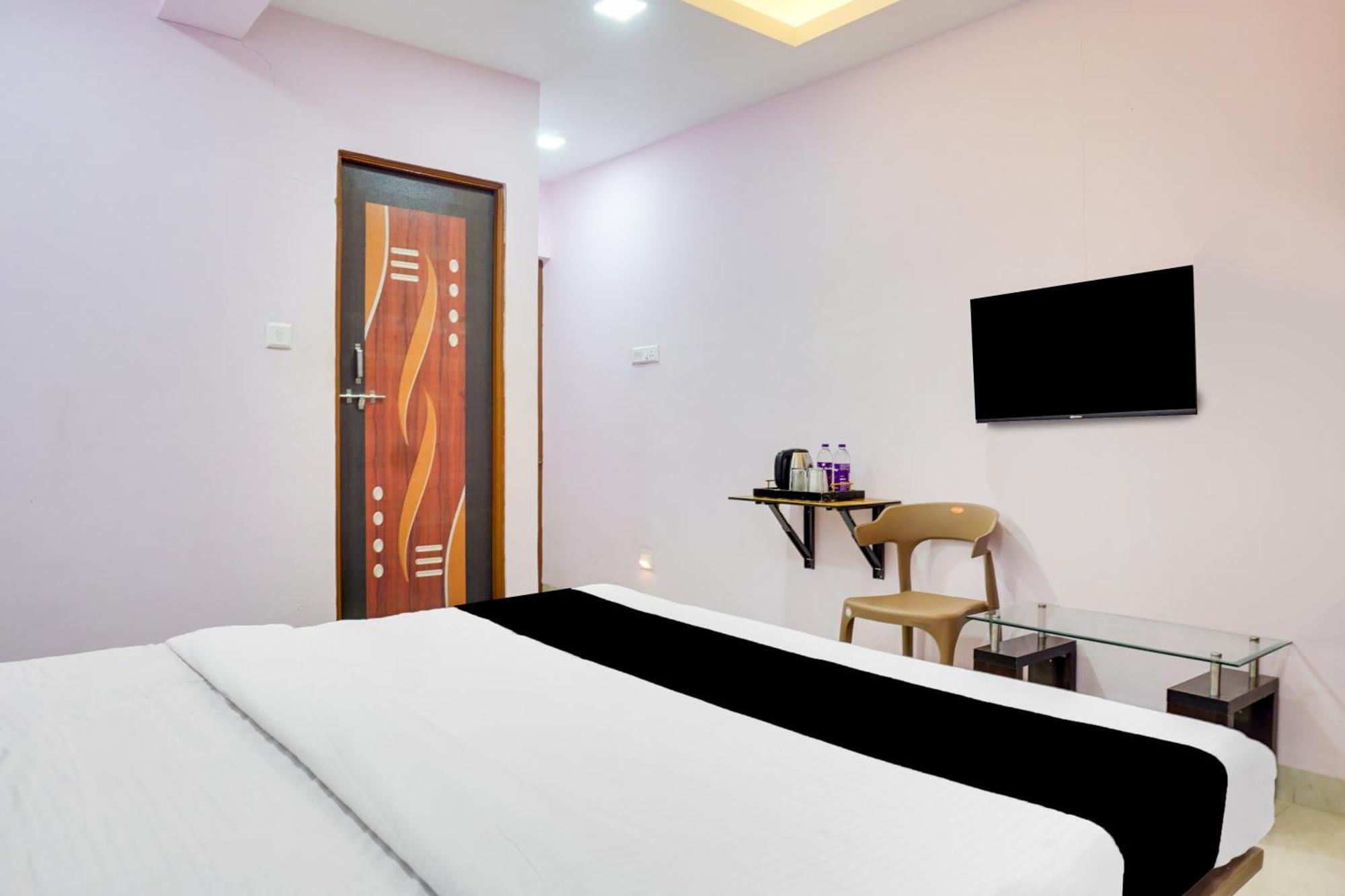 Super Collection O Chandan Nagar Kharadi Formerly Kharadi Inn Pune Ngoại thất bức ảnh